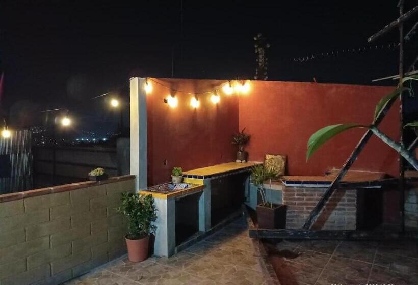 تختخواب و صبحانه Cuarto Rústico