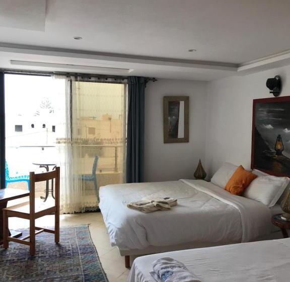 مبيت وإفطار Les Bains De Mirleft