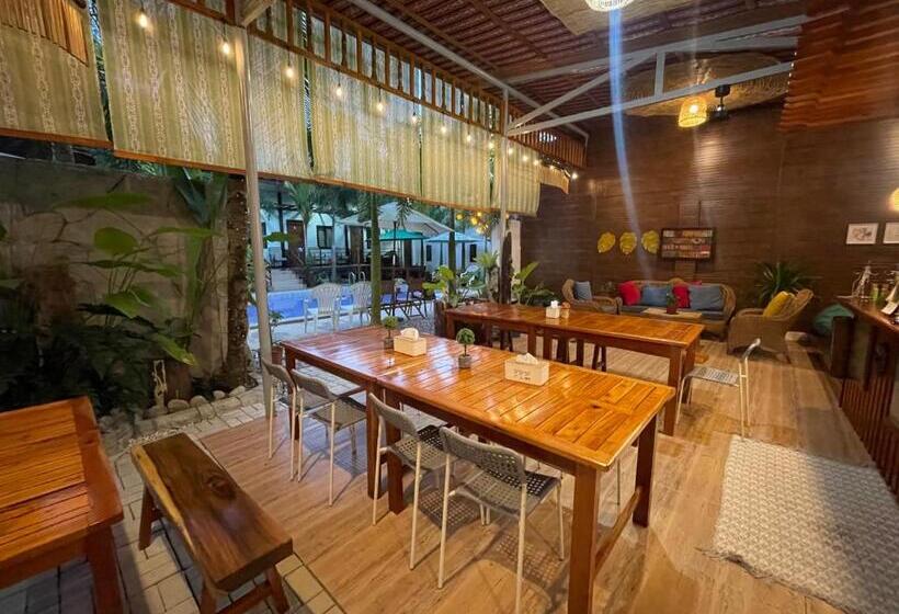 مبيت وإفطار Teteng S Apartelle