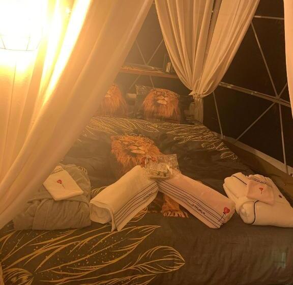 تختخواب و صبحانه Time Stops Here At Home