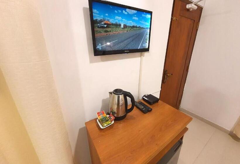 هتل Allen Lilly Ahangama