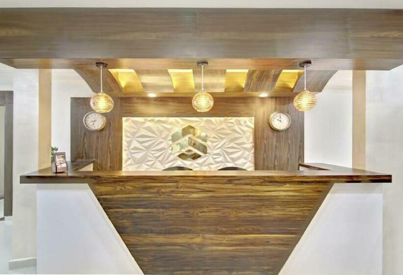 ホテル Central Inn