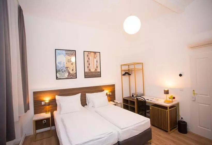 Pension Central I Self Check In