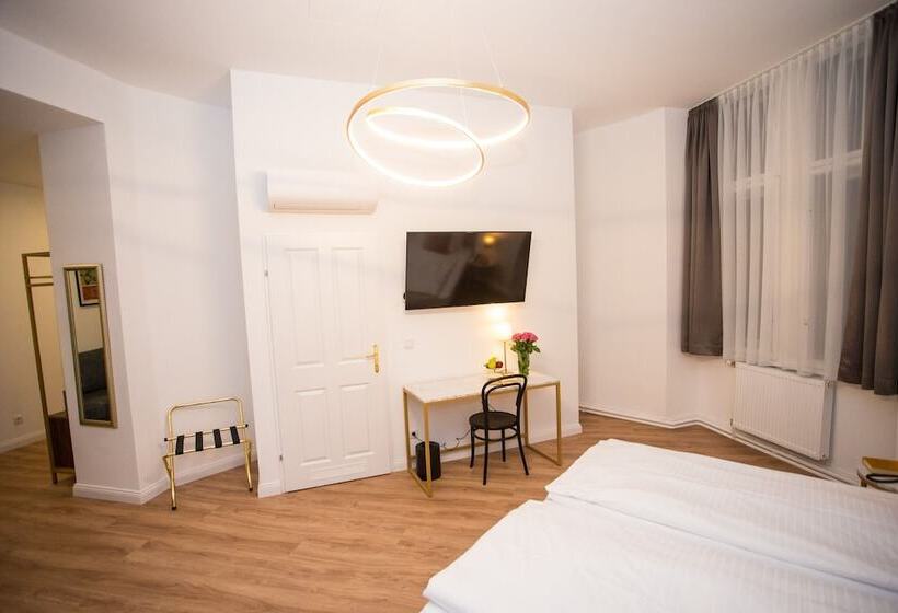 Pension Central I Self Check In