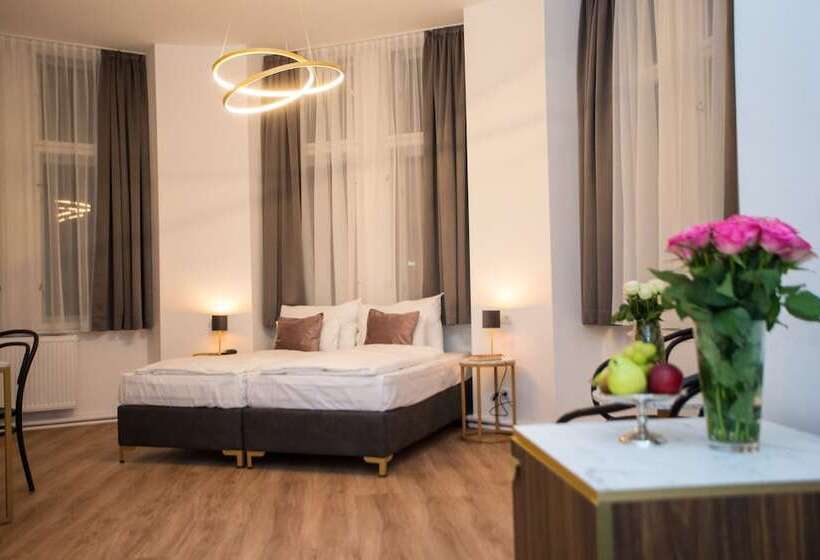 Pension Central I Self Check In