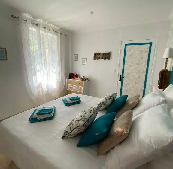 ベッドアンドブレックファースト Chambre D Hôtes Zephyr Libeccio Le Moulin De Prédelles