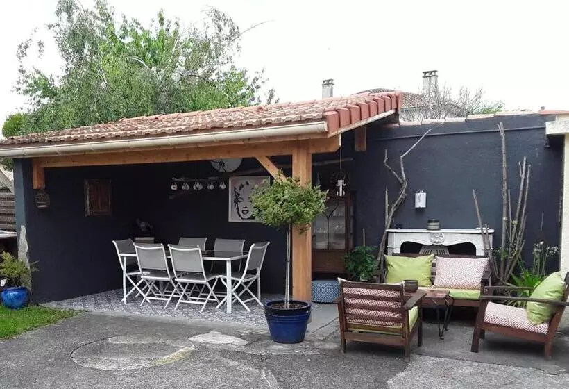 Aamiaismajoitus (B&B) La Maison De Sylvie, Chambres D Hôtes à Tarbes