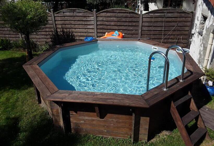 Bed and Breakfast La Maison De Sylvie, Chambres D Hôtes à Tarbes