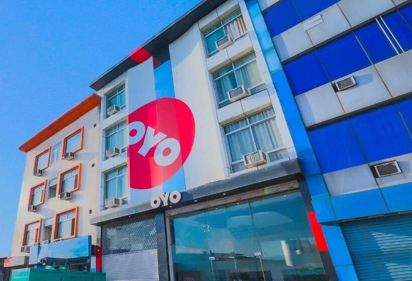 Collection O Hotel Incarnation