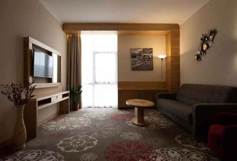 Hotelli Arden Palace Medical Resort & Spa