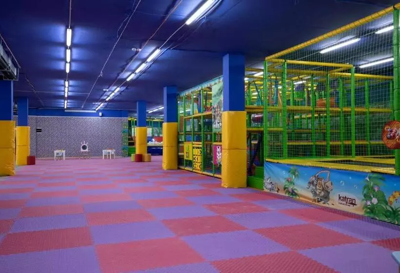 Hotelli Arden Palace Medical Resort & Spa