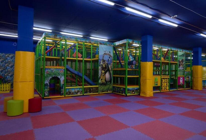 בית מלון כפרי Arden Palace Medical Resort & Spa