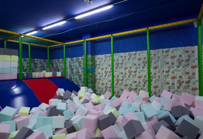 בית מלון כפרי Arden Palace Medical Resort & Spa