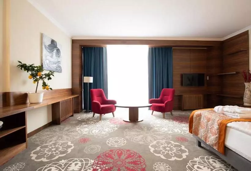 Hotelli Arden Palace Medical Resort & Spa