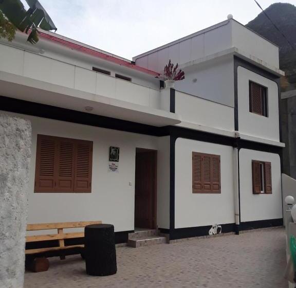 호텔 Casa Minga & Tatol