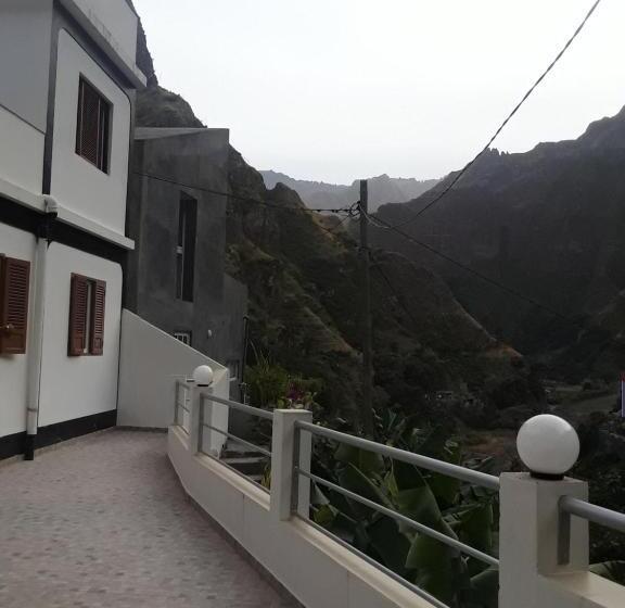 호텔 Casa Minga & Tatol