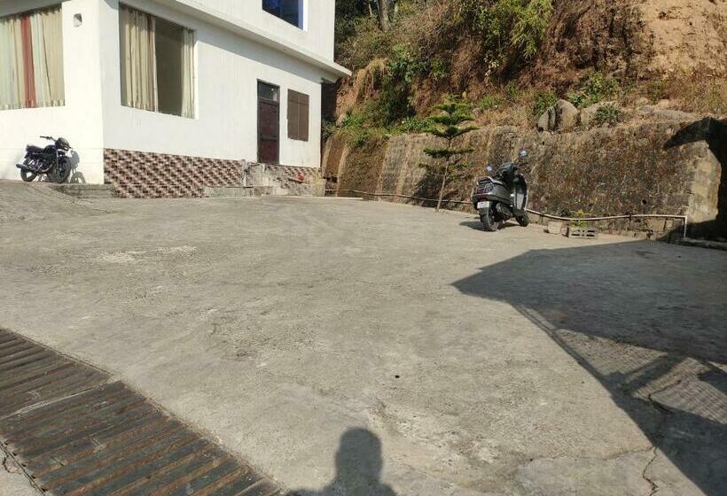 בית מלון כפרי Chandni