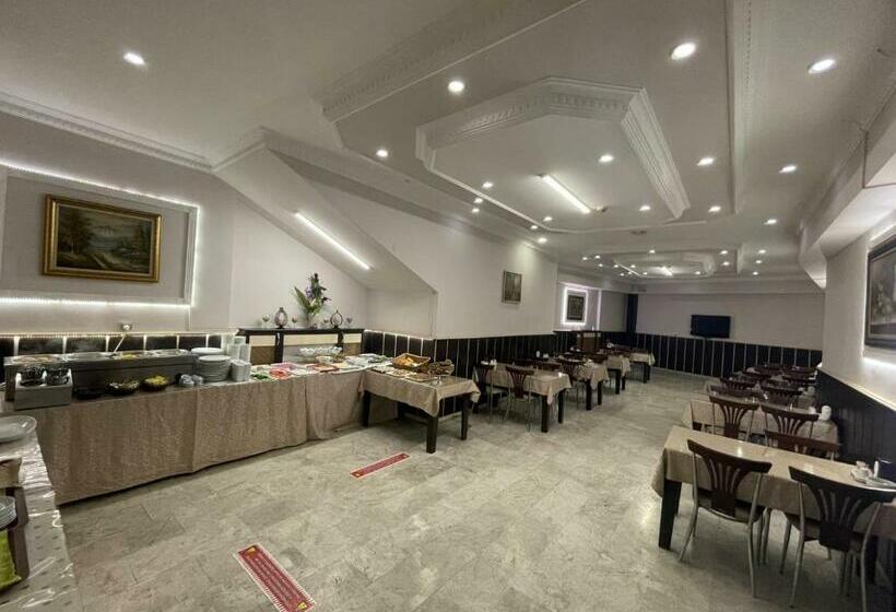 Hotelli Grand İşbi̇li̇r