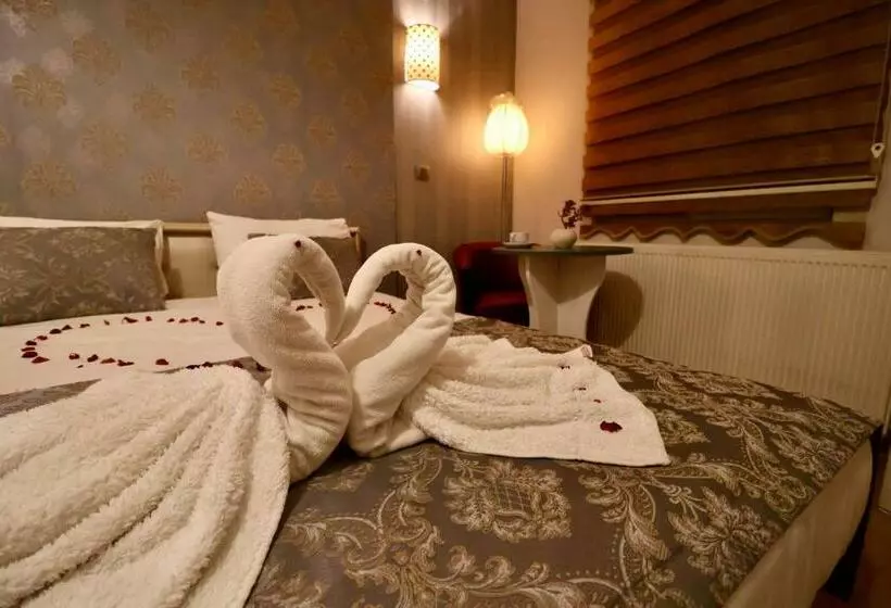 Hotelli Grand İşbi̇li̇r