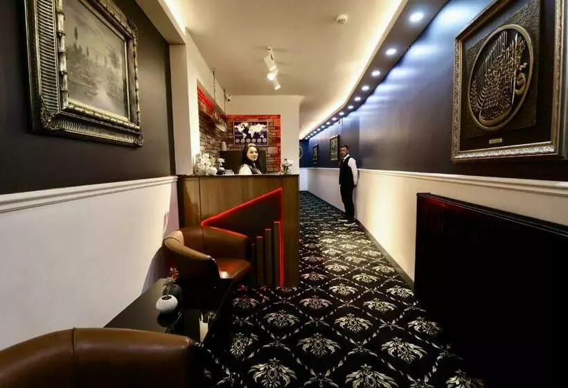 Hotelli Grand İşbi̇li̇r