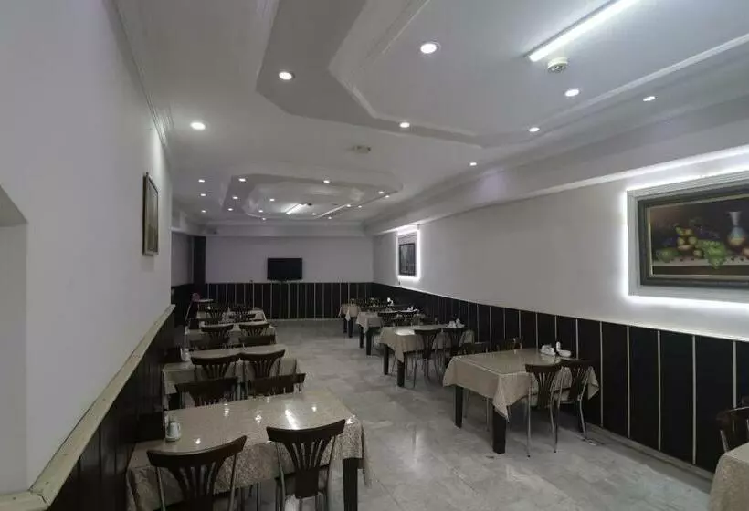 Hotelli Grand İşbi̇li̇r