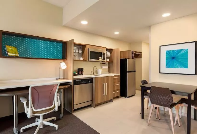 هتل Home2 Suites By Hilton Raleigh West Lenovo Center