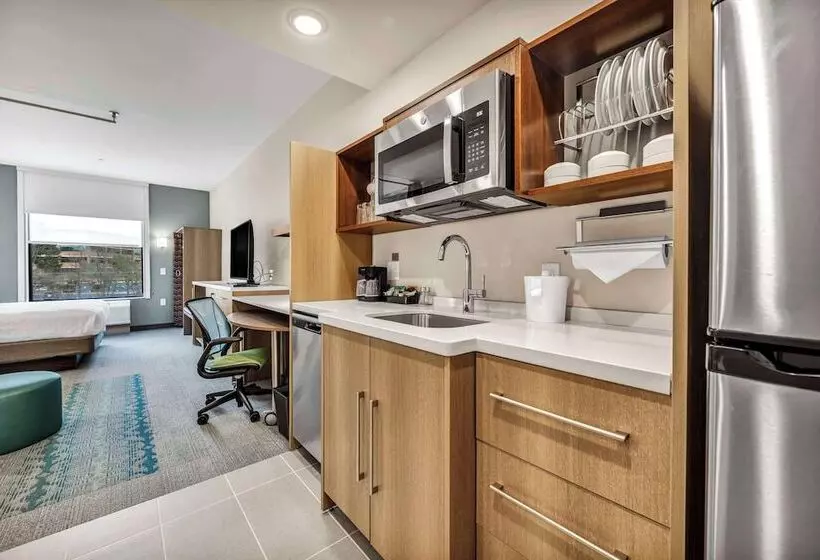 هتل Home2 Suites By Hilton Raleigh West Lenovo Center
