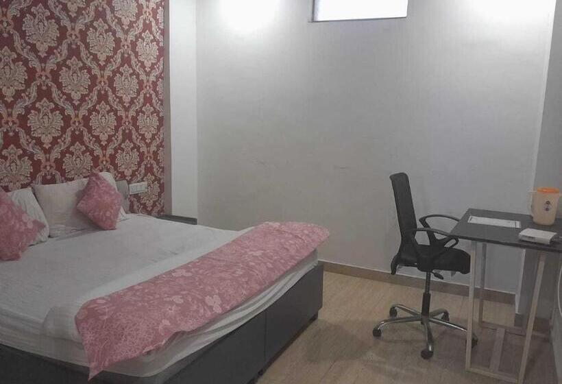 فندق Oyo 80630k Shubkamna