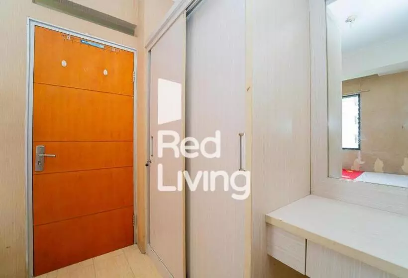 Hotelli Redliving Apartemen Cibubur Village   Lily S Room Tower C