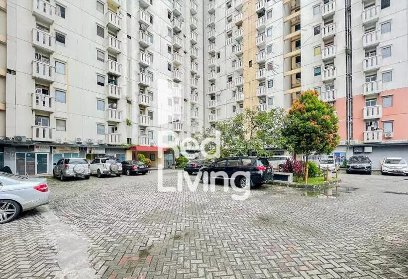 Hotelli Redliving Apartemen Cibubur Village   Lily S Room Tower C