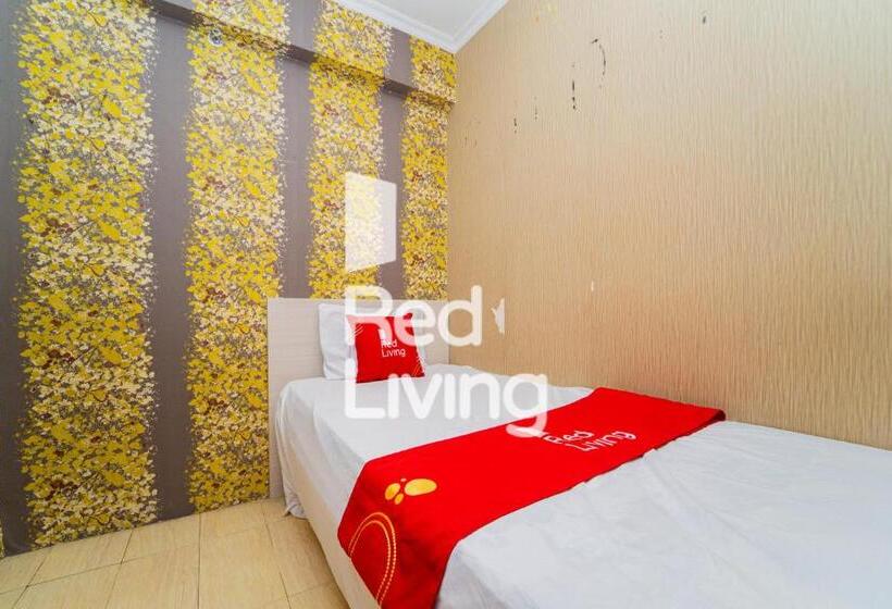 בית מלון כפרי Redliving Apartemen Cibubur Village Lily S Room Tower C