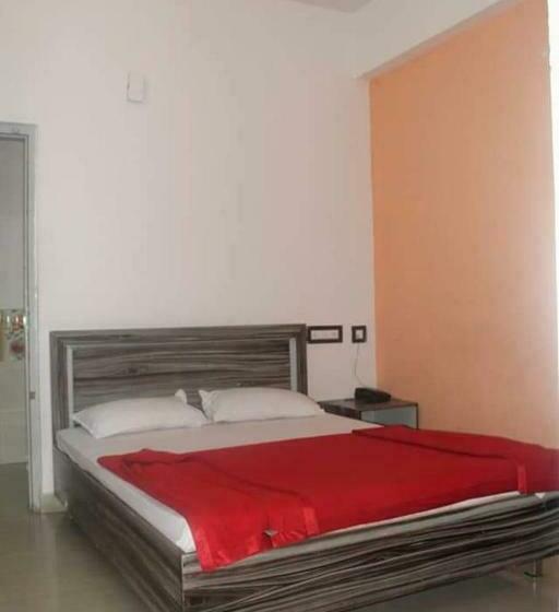 호텔 Royal Inn Lodge