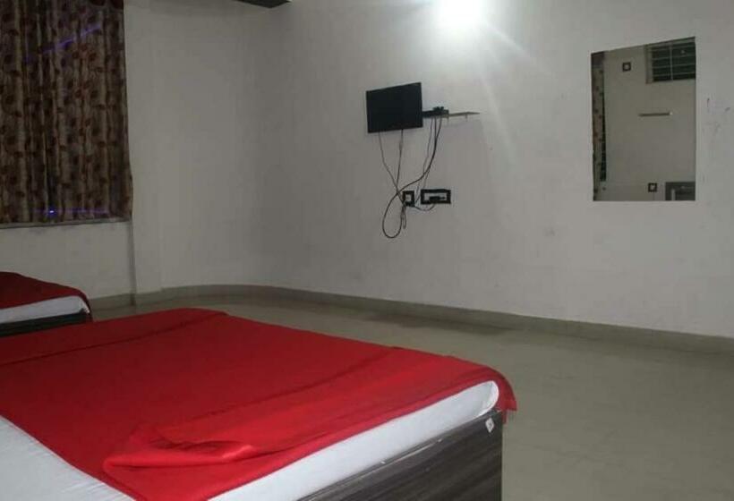 호텔 Royal Inn Lodge