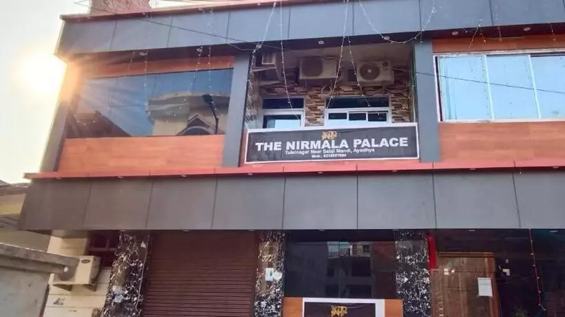 ホテル The Nirmala Palace
