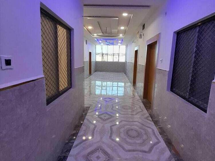 Hotel The Nirmala Palace