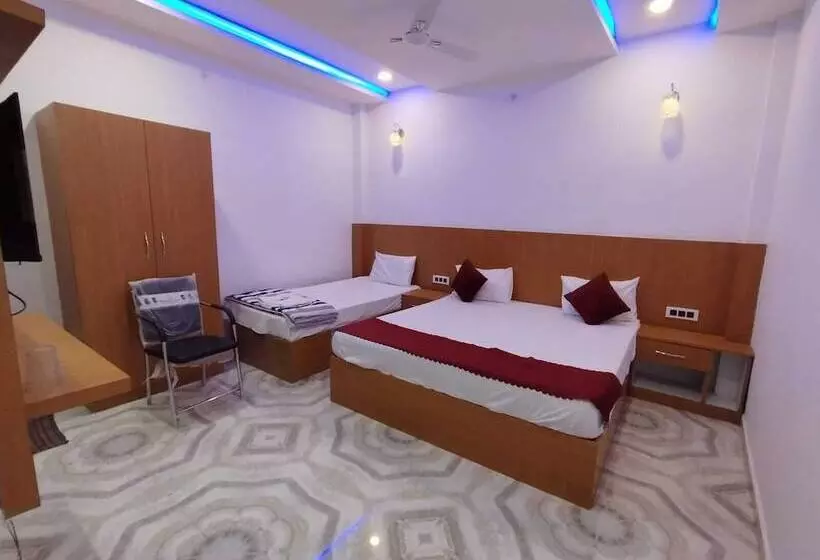 ホテル The Nirmala Palace
