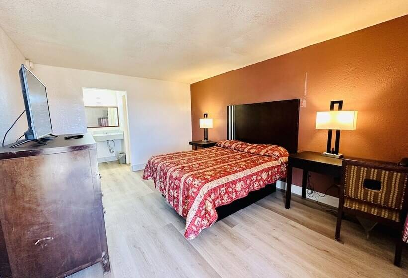 مُتل Economy Inn