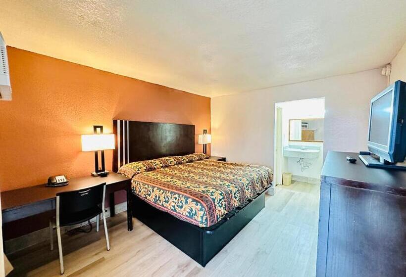 مُتل Economy Inn