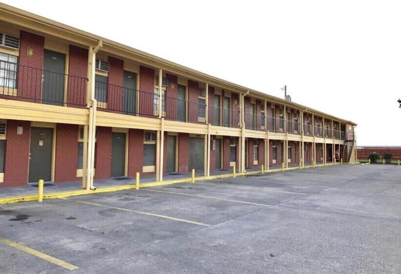 مُتل Economy Inn