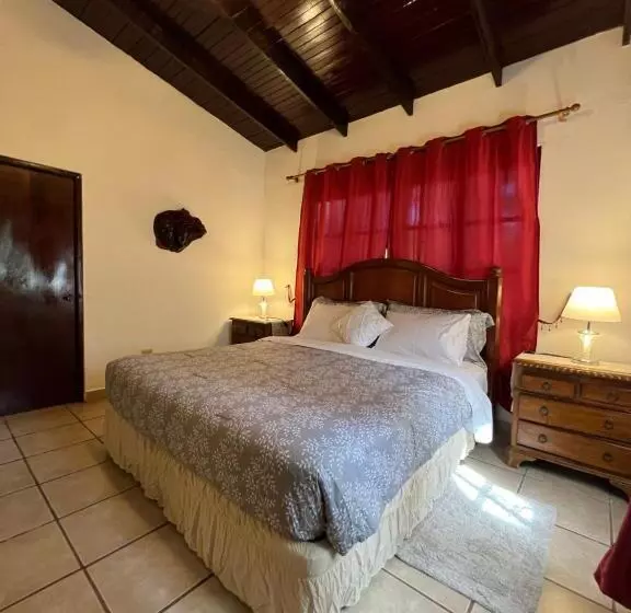 Majatalo La Casa De Los Patos