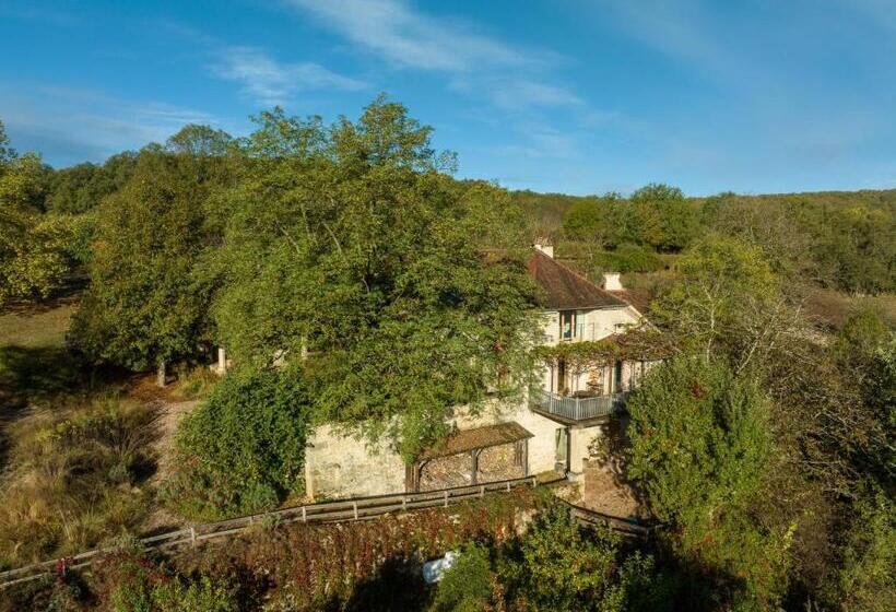 פנסיון Mas Del Lum