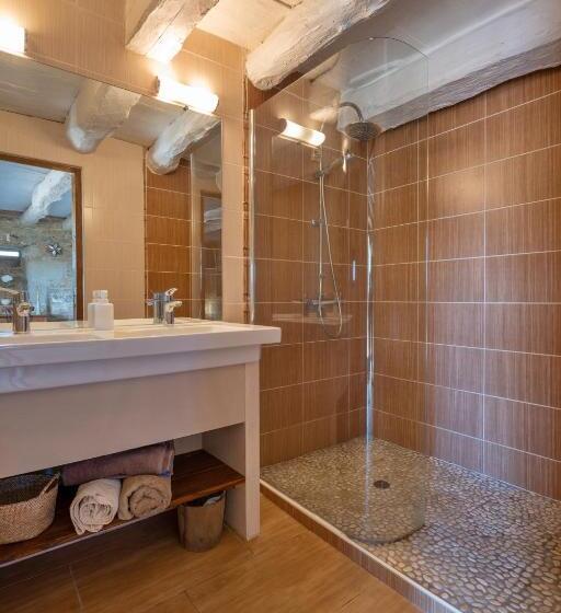 פנסיון Mas Del Lum