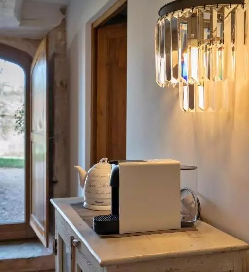 Majatalo Mas Del Lum