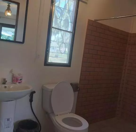 Majatalo Nice Home Stay @samroiyot