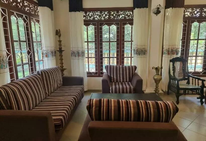 ペンション The Green Villa & Tea Plantation