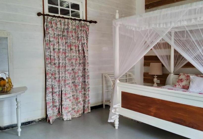 بنسيون Walauwa On The Hill