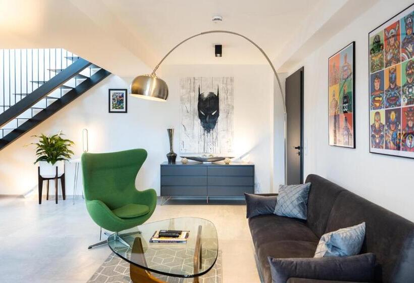 The Penthouse At Eco Smart Apartments