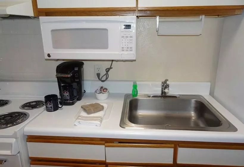 Affordable Corporate Suites Of Waynesboro