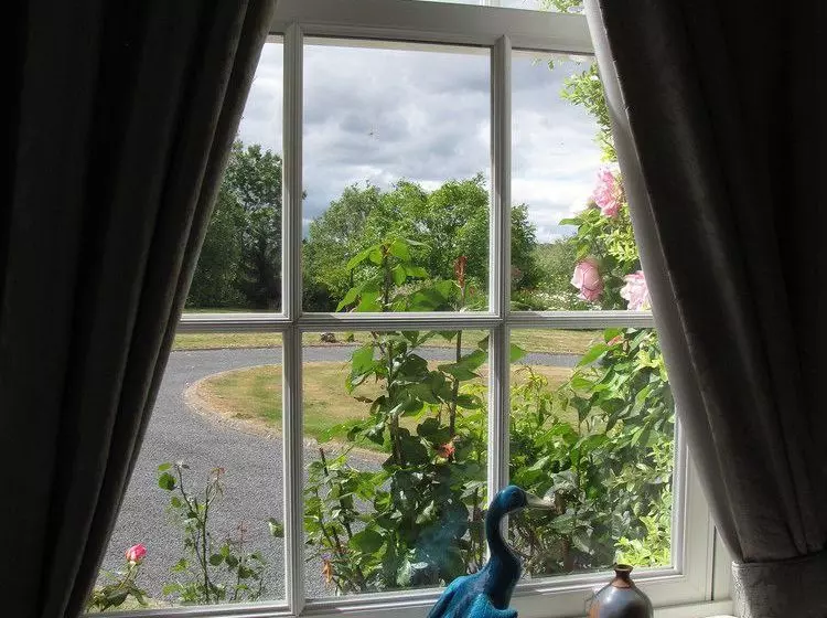 مبيت وإفطار Austons Down