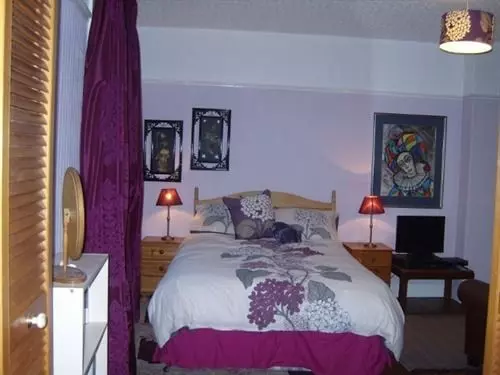 Bed and Breakfast Caroline House